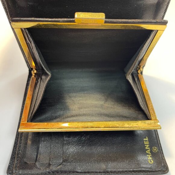 CHANEL Series 3 (1994-1996) Black Caviar Leather Compact Bifold Wallet-Preowned - Picture 11 of 14
